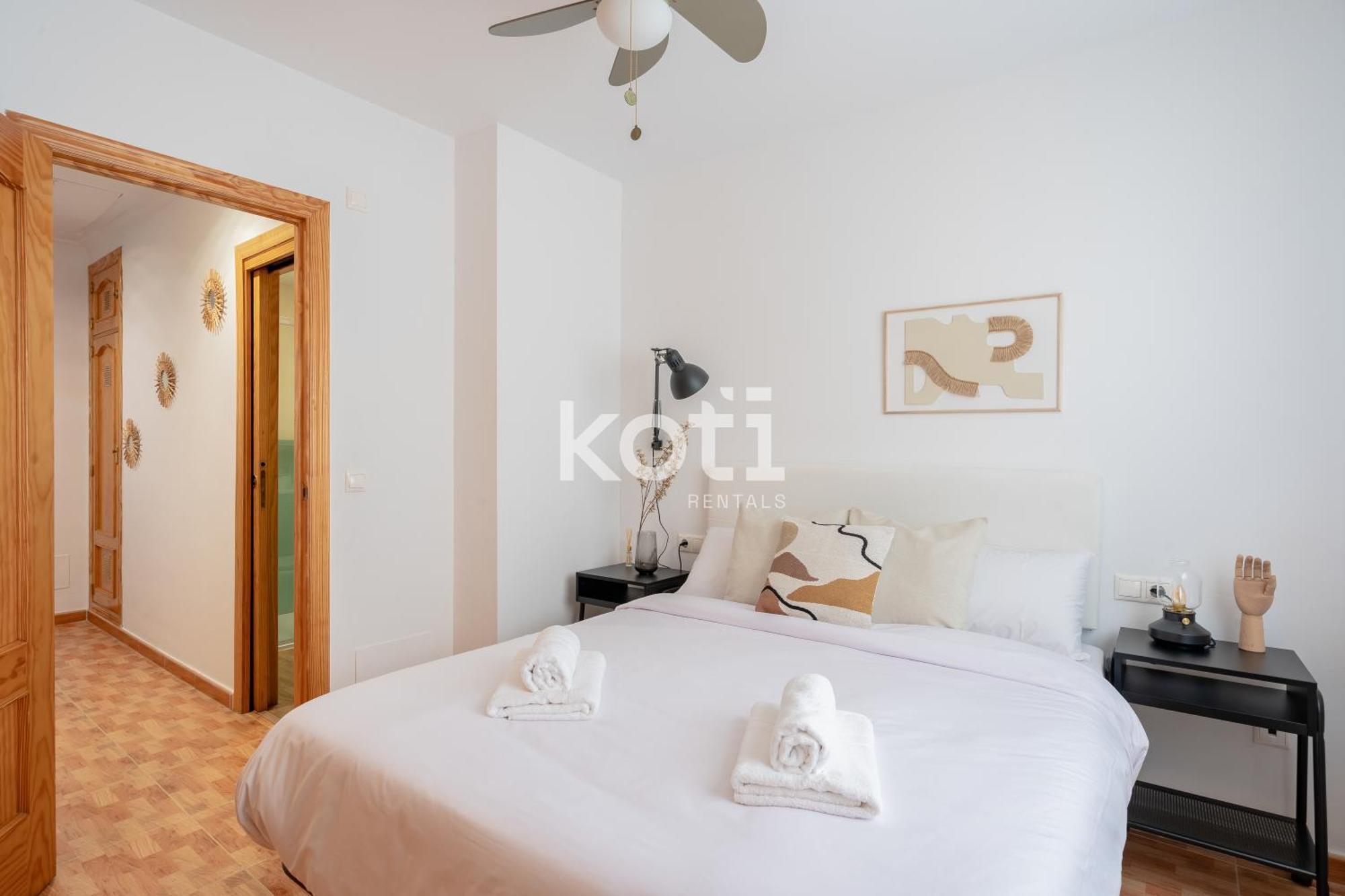 Koti Rentals - Sandy Beach Apartment Fuengirola Exteriör bild