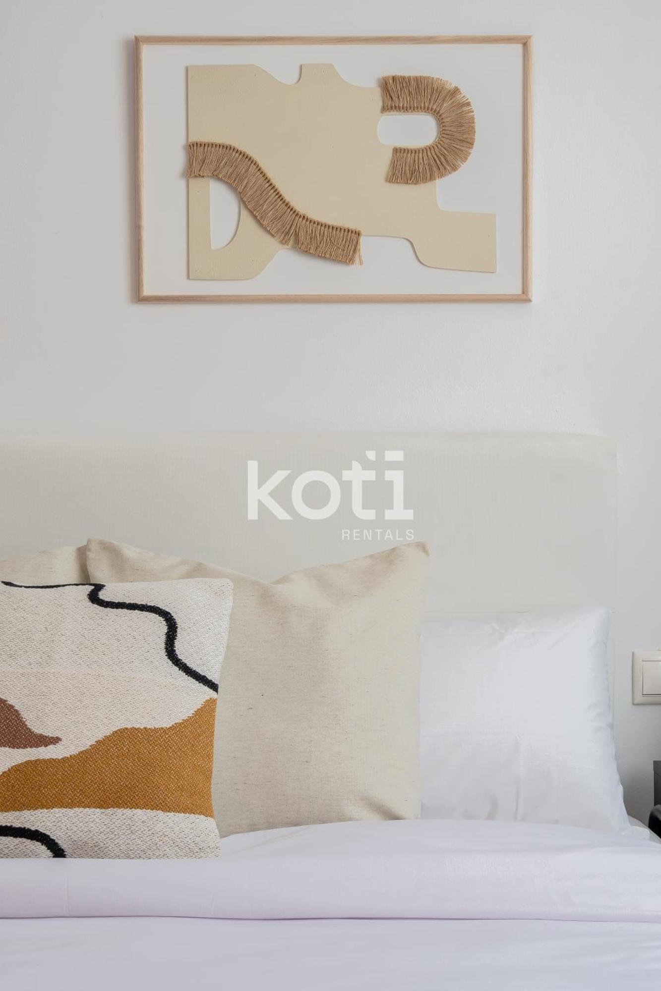 Koti Rentals - Sandy Beach Apartment Fuengirola Exteriör bild