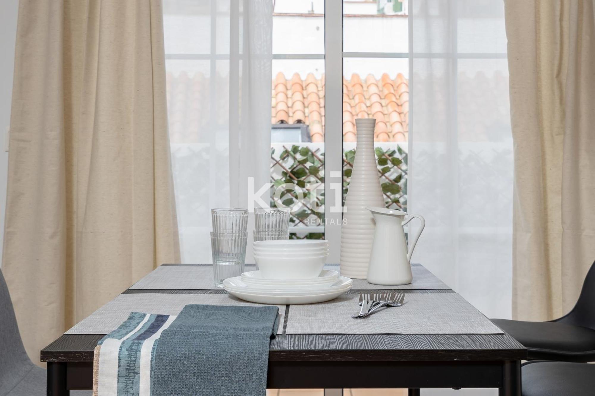 Koti Rentals - Sandy Beach Apartment Fuengirola Exteriör bild