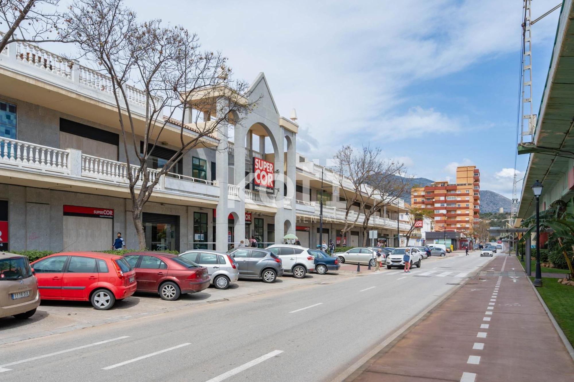 Koti Rentals - Sandy Beach Apartment Fuengirola Exteriör bild