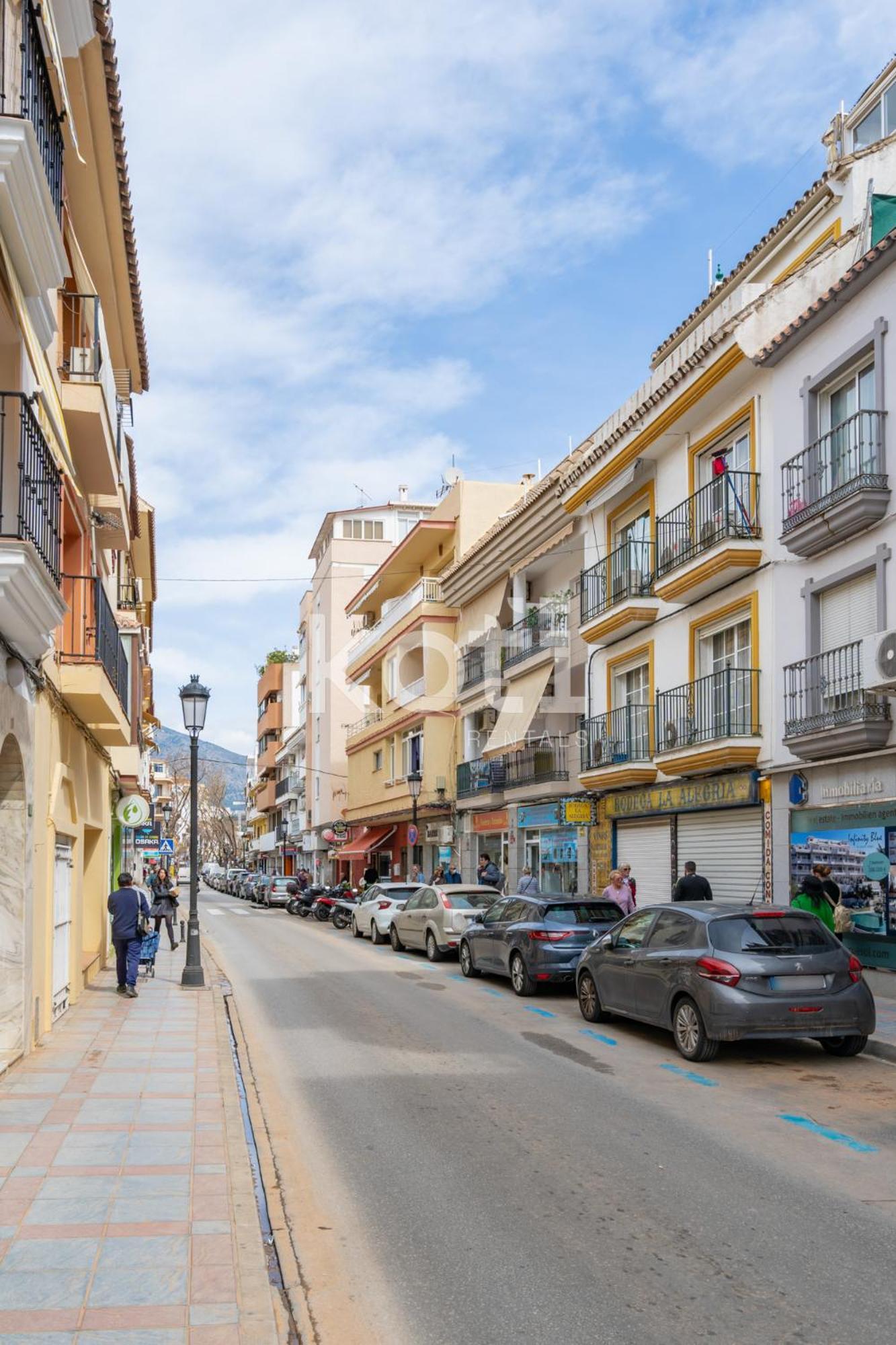 Koti Rentals - Sandy Beach Apartment Fuengirola Exteriör bild